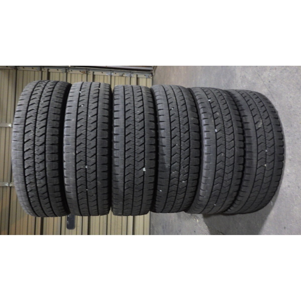 楽天市場】J21 【中古】{送料無料} 225/70R16 冬4本セット