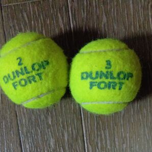 中古テニスボール