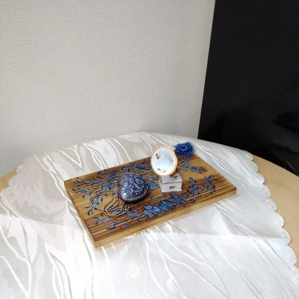 最終価格。インテリア 天然木 小物置きトレイ 飾りボード トールペイント(インテリア、手芸、花カテゴリー変更可)