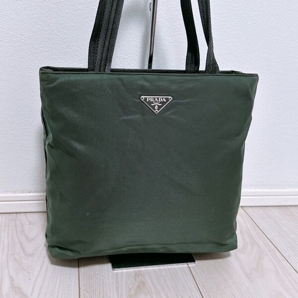 《美品》PRADA(プラダ)トートバッグ
