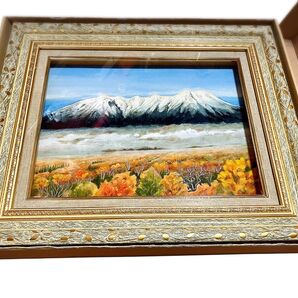 雪山と紅葉の風景画 額縁付き