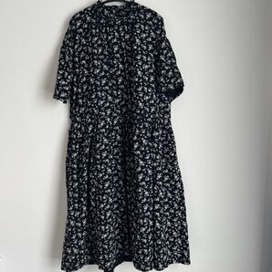【タグなし未使用】 花柄ワンピース