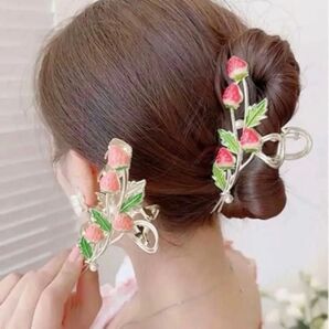 ピンク いちご ヘアクリップ バンズクリップ 髪留め まとめ髪 ヘアアクセサリー 髪飾り ヘアクリップ バンスクリップ