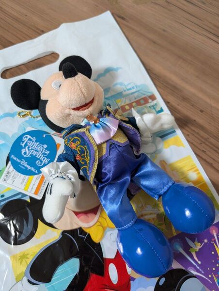 タグ付き ファンタジースプリングス ぬいぐるみバッジ ミッキー ディズニー