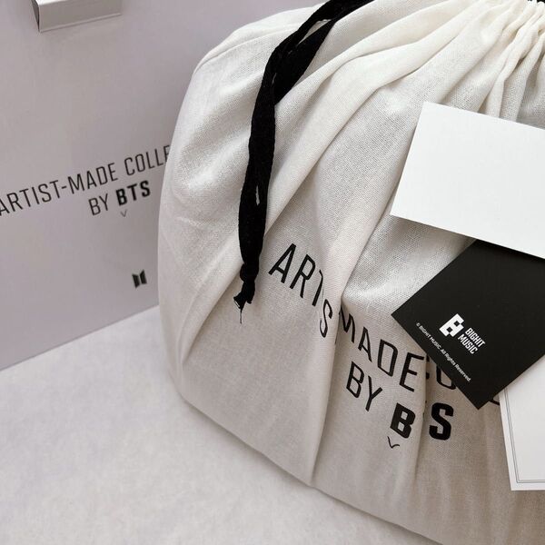 【未使用・美品・匿名配送】BTS V テテ プロデュースバッグ 初回販売 MUTE BOSTON BAG 合皮 ボストンバッグ
