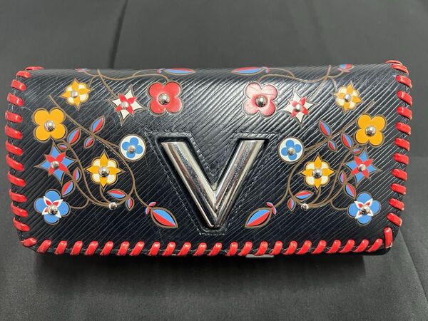 ルイ・ヴィトン LOUIS VUITTON エピ ポルトフォイユ ツイスト