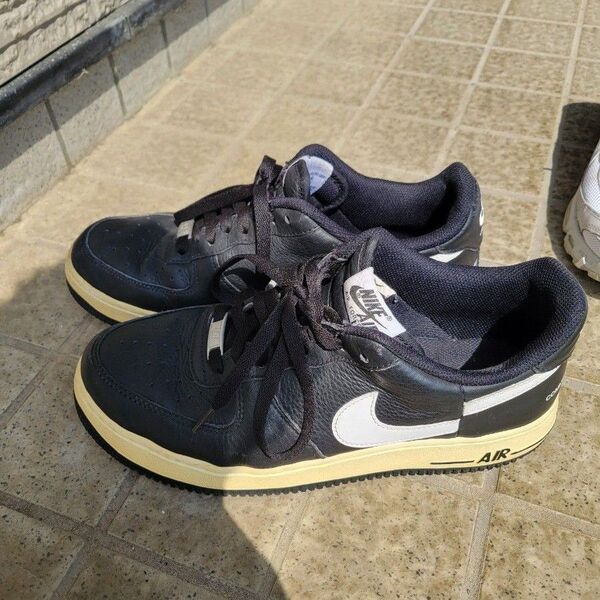 NIKE スニーカー Supreme コム・デ・ギャルソン