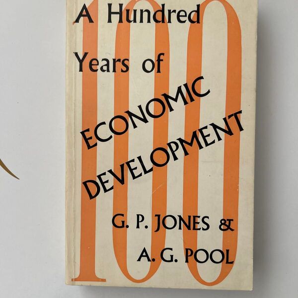A Hundred Years of Economic Development in Great Britain