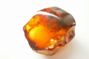  rare! extra-large size 1 point only! color tone . difference -! fine quality amber amber raw ore 36.3ct/7.2g