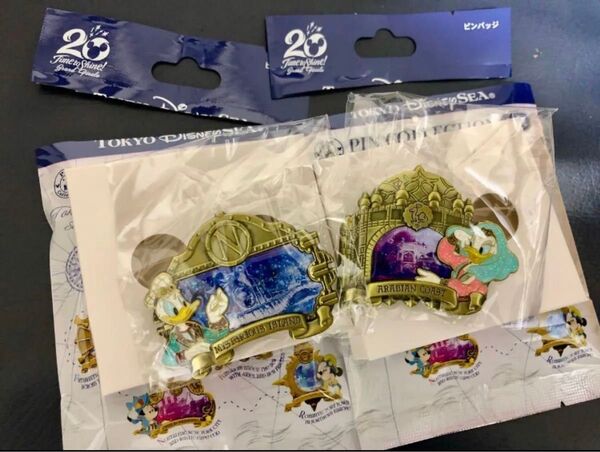 新品未使用 ディズニーシー20周年 グランドフィナーレ ピンバッジ ドナルド デイジー お品切れ品
