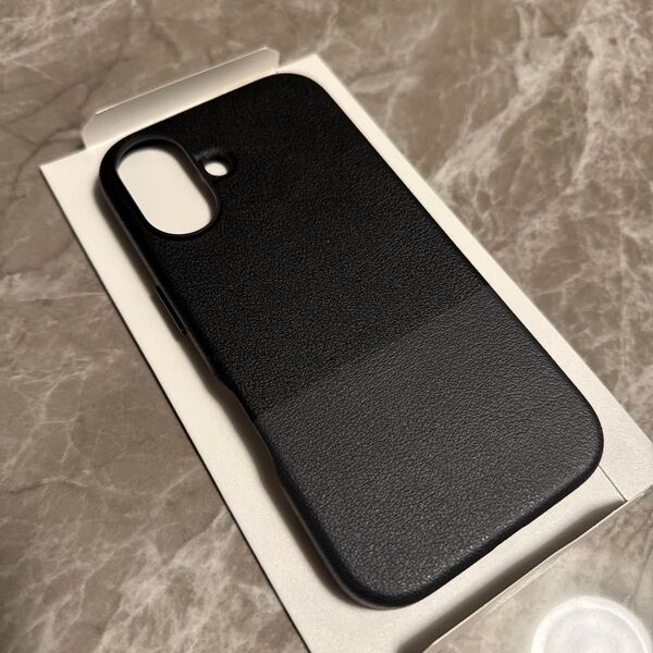 Otter statement iPhone16ケース