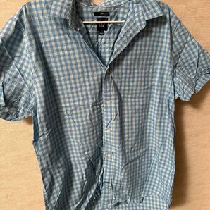 GAP 水色と白のチェック 半袖シャツ 夏