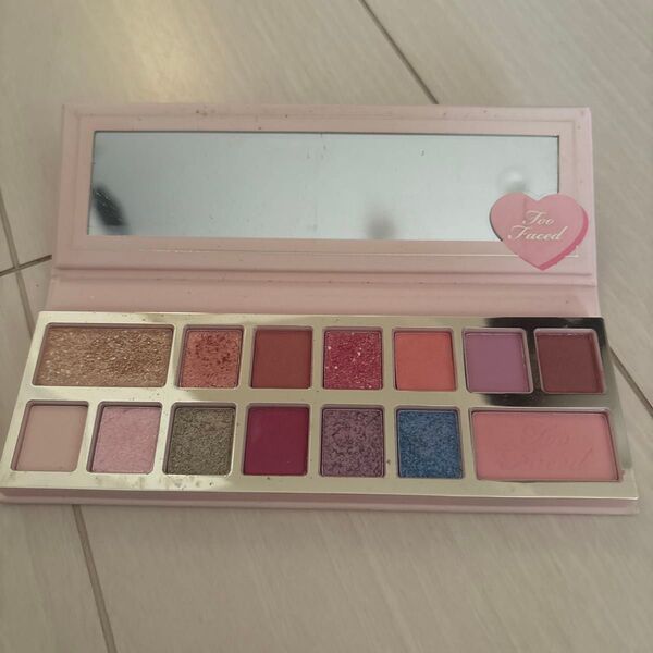 toofaced ピンカータイムズアヘッドアイシャドウパレット