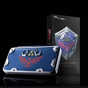 New Nintendo 2DS LL HYLIAN SHIELD EDITION ニンテンドー2DS ハイリアの盾 ゼルダの伝説