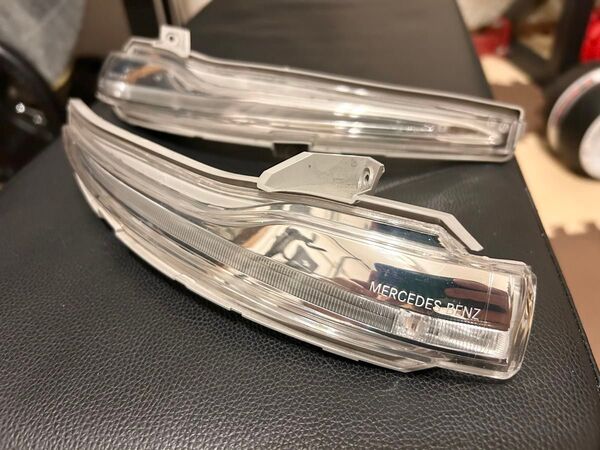 H26年メルセデスベンツ Sクラスw222 s550ミラーウインカー レンズ左右