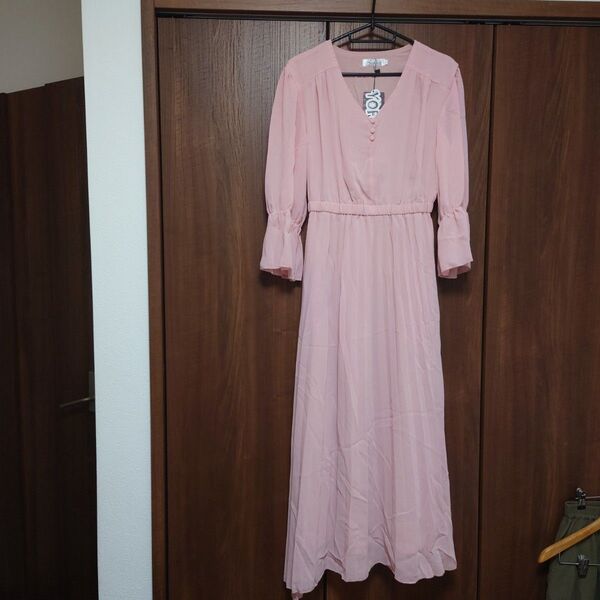新品 ロングワンピース Lサイズ Vネック ピンク