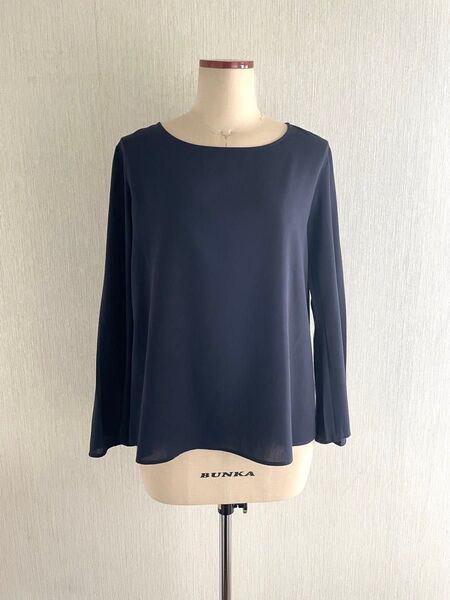 UNIQLO ユニクロ レーヨン エアリー フレア Tブラウス ネイビー 紺 M 洗える 美品 春夏
