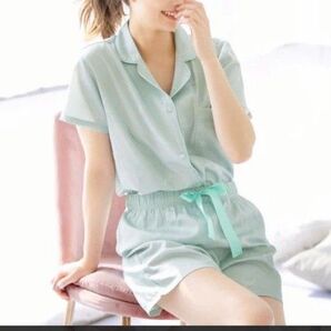 大人気!ユナウ YU'NOW ルームウェア パジャマ 半袖 ブルー 部屋着 シャツ コットン サテン 3点セット М レディース