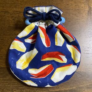 【ハンドメイド】 巾着袋 うさぎ りんご 柄