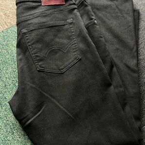 JERSEYS ブラックデニム スリムフィット