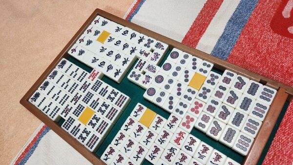 麻雀牌 点数棒 セット 赤ドラ牌あり マージャンパイ 麻雀セット 赤牌ドラ入り まーじゃんぱい 点棒 麻雀一式 SET