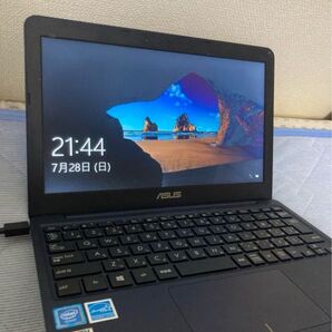 ASUS E200H