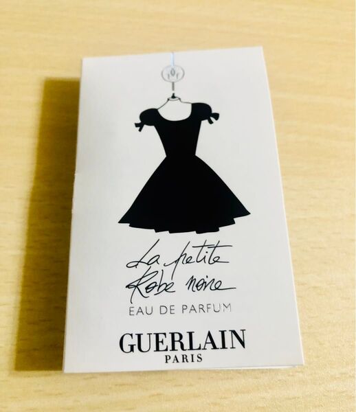 GUERLAIN ゲランラプティットローブノワールオーデパルファン 香水