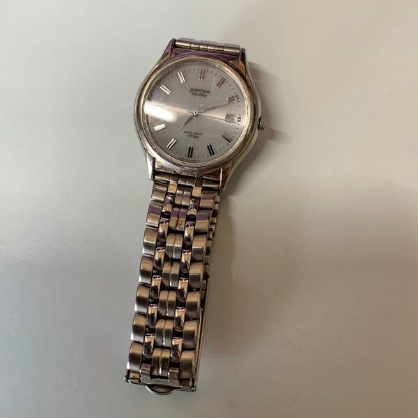 中古動作品 ジャンク CITIZEN ソーラー 時計 シチズン クォーツ ガラスとケースに傷や汚れがあり