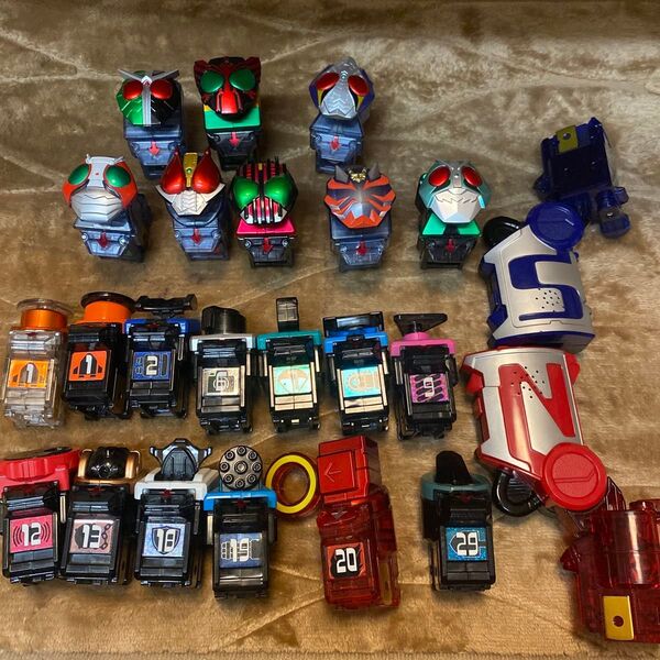仮面ライダー フォーゼ アストロスイッチ 23個まとめ売り