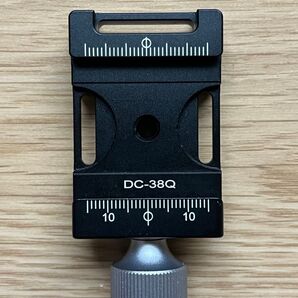 NEEWER アルミニウムネジノブクランプ (38mm)