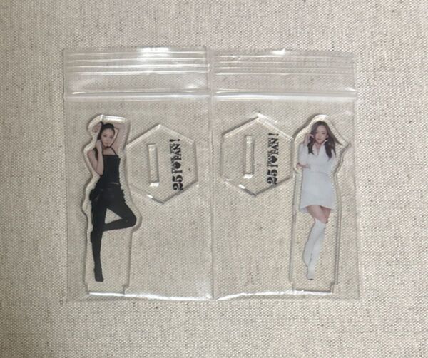 安室奈美恵 アクリルスタンドドコモ
