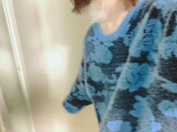 青と黒の ニット 長袖ニット セーター ブルー L