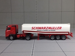 1/87 Herpa Volvo FH12 Tanker &#34;SCHWARZMULLER&#34; 