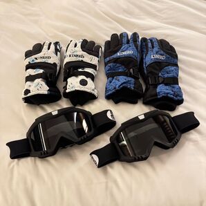【1回のみ使用/約8000円相当】KINEEDグローブ/ゴーグルセット スキー/スノボ 大人用 GLOVES 2セット