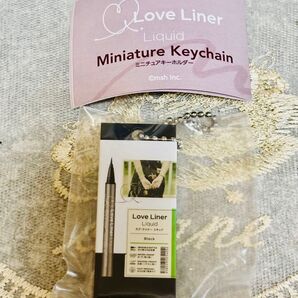 Love Liner ミニチュアキーホルダー ブラック ガチャ