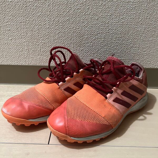 adidasサッカーシューズ23㎝