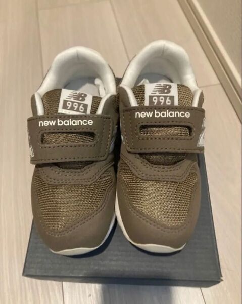 【ほぼ新品未使用】new balance 996 キッズスニーカー 16.5cm