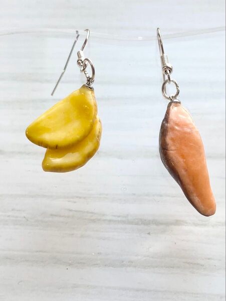 和食朝ごはん シャケ・たくあん 樹脂粘土ピアス