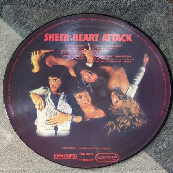 クイーン シアーハートアタック ピクチャーレコード LP+フレディマーキュリー メトロポリス12インチレコード