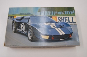 A 1/24スケール フォード GT40 MarkⅡ 1966 ル・マン24時間レース　プラモデル FUJIMI