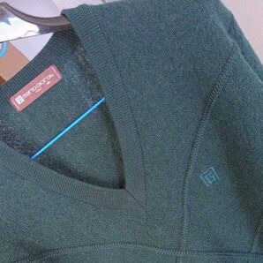 メンズ カーディガン(Mサイズ)濃いグリーン色