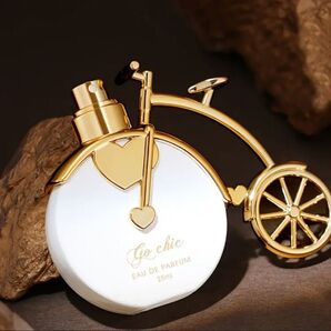 Go chic 香水三輪車ボトル ピンク 未使用スタイリッシュな女性用の0.85オンスの自転車型の香水。色→ホワイト