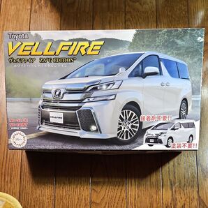フジミ 1/24 トヨタ ヴェルファイア ZA G EDITION ホワイトパールクリスタルシャイン