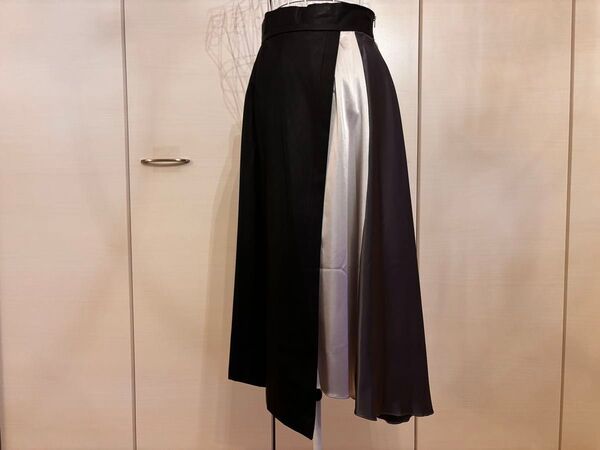 ★新品未使用★ヤマダヤ souer7 アシンメトリースカート