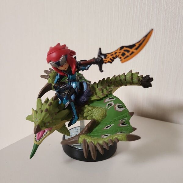 amiibo リオレイア&シュヴァル モンスターハンターストーリーズ 初期化済み