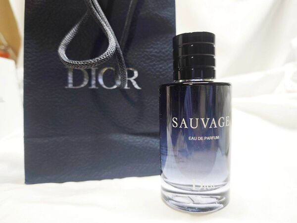 100ml【日本語表記】Christian Dior クリスチャンディオール SAUVAGE ソヴァージュ オードゥパルファン