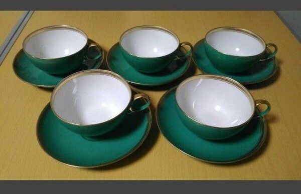 香蘭社 カップ&ソーサー コーヒー・ティーカップ5客 陶磁器洋食器 状態は悪くなく使用可能です。