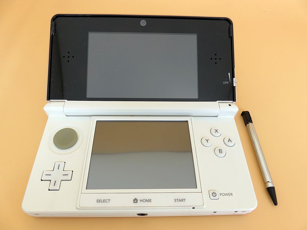 Yahoo!オークション -「白 (ホワイト)」(ニンテンドー3DS本体