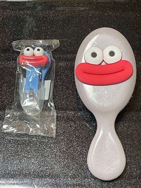 ソーセージリップモンスター☆つめきり ヘアーブラシ セット