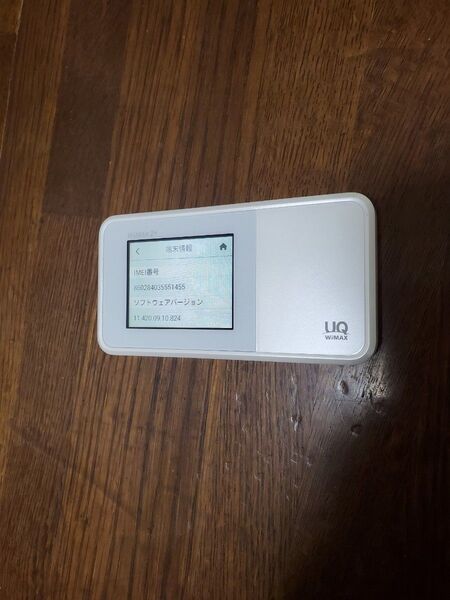 UQ Wiwax2+ ファーウェイ モバイルルーター W03 wh